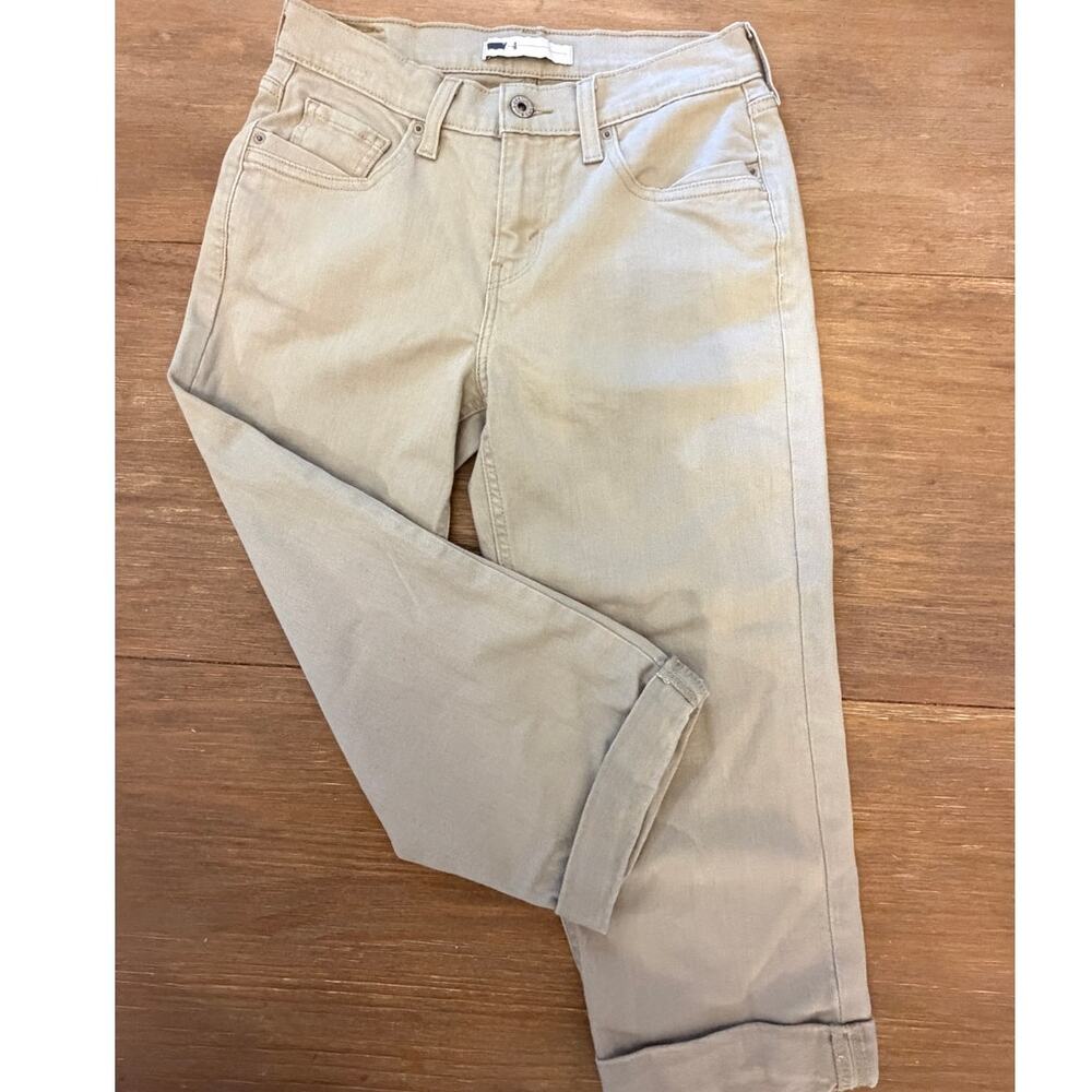 Levi’s Women’s Size 4 Beige Khaki Cropped Straight Leg Jeans Pants